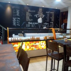 Chuao Heladeria Cafeteria (Cafeterías en Merlo San Luis)