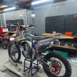 Jyr Motos (Taller mecánico en Merlo San Luis)