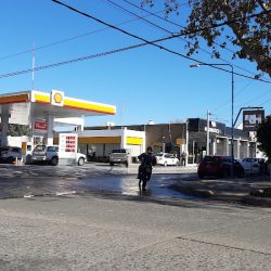 Shell (Estaciones de servicio en Merlo San Luis)